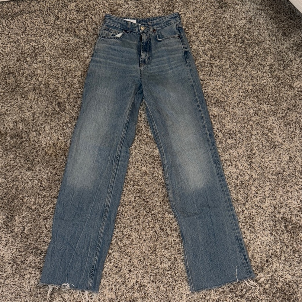 Zara Women's Blue Wide Leg Jeans